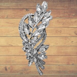 Clear Crystal Statement Brooch